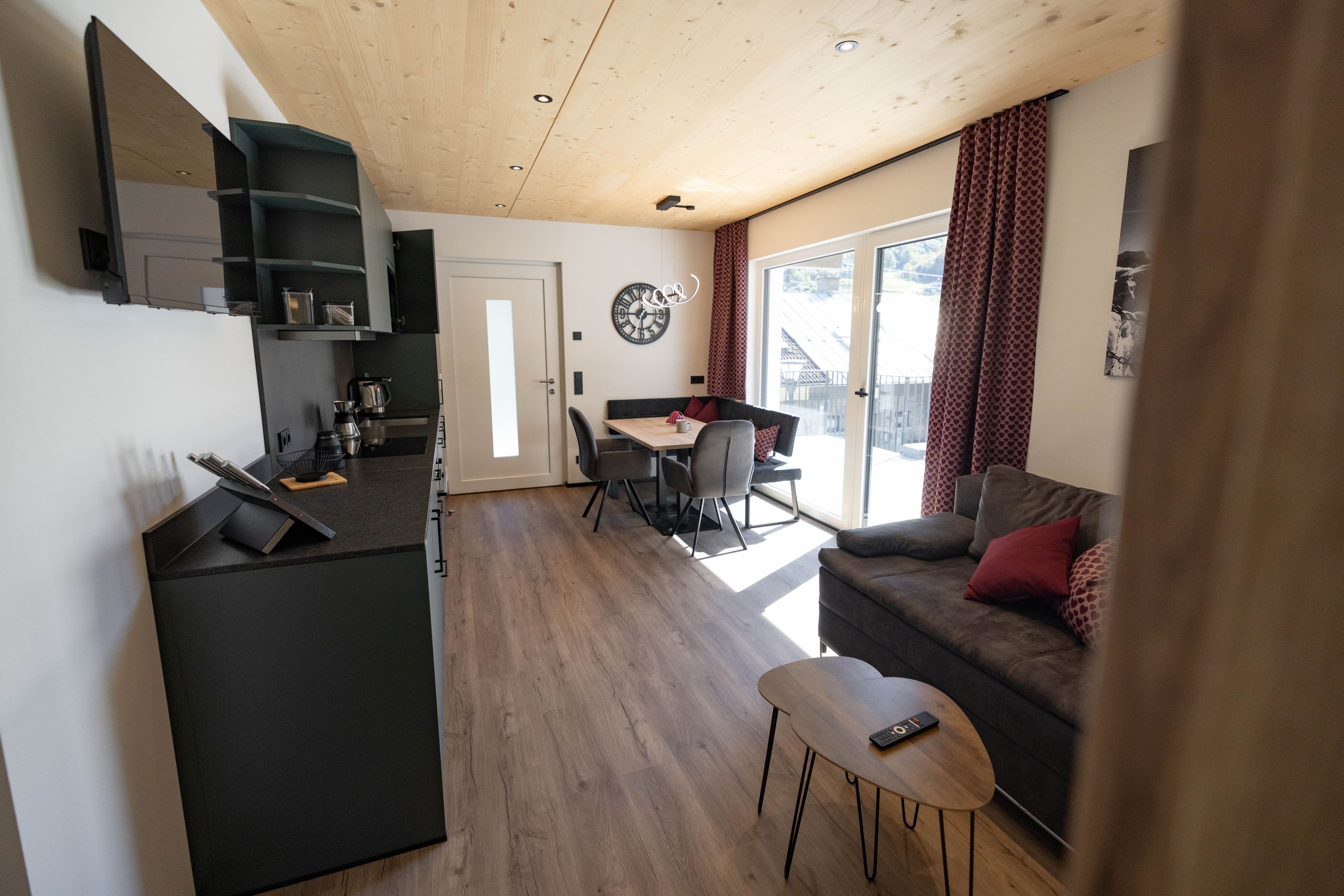 BERGLIEBE - Ferienwohnung Top 2 - Image 2